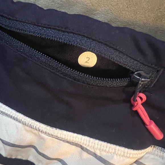 Lululemon Run : Speed Short 🍋🍋 - Picture 8 of 8